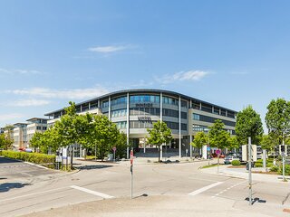 Melia Munich Hotel - Munich Messe (Exhibition Center)